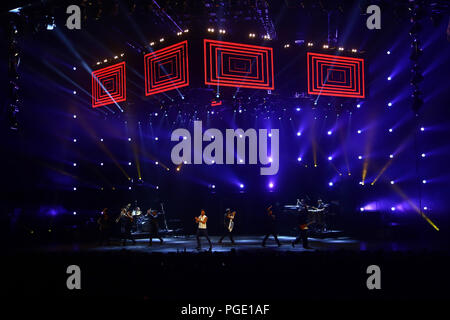 Le Ha-Ash, pendant la nuit de son concert à l'axe au Planet Hollywood de Las Vegas Nevada le 15 septembre 2015. Banque D'Images