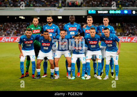 Naples, Italie. Août 25, 2017. Naples - Italie 25/08/2018 SSC Napoli Serie vu lors d'un match entre S.S.C. NAPOLI et le Milan AC au stade San Paolo de Naples. Score final S.S.C. NAPOLI - AC. MILAN 3-2 Crédit : Emanuele Sessa/Pacific Press/Alamy Live News Banque D'Images