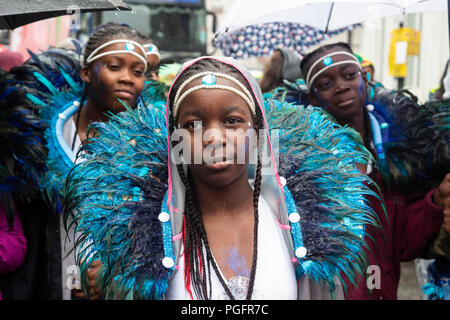 Londres, Royaume-Uni. 26 août 2018. Fortes pluies à Notting Hill Carnival. Photo : Bettina Strenske/Alamy Live News Banque D'Images