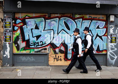 Londres, Royaume-Uni. 26 août 2018. Services de police dans le carnaval de Notting Hill. Photo : Bettina Strenske/Alamy Live News Banque D'Images