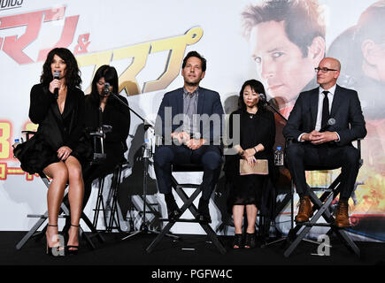 Paul Rudd, Evangeline Lilly, Peyton Reed, Août 21, 2018, Tokyo, Japon : (L-R) L'actrice Evangeline Lilly, Paul Rudd et directeur Peyton Reed assister à la première mondiale au Japon pour le film 'Ant-Man et l' à la Toho Cinemas Shinjuku à Tokyo, Japon le 21 août 2018. Ce film sera ouverte le 31 août au Japon. Credit : AFLO/Alamy Live News Banque D'Images