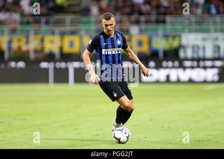 Milan, Italie. 26 août, 2018. Ivan Perisic du FC Internazionale en action au cours de la Serie A match entre FC Internazionale et Torino Fc. Crédit : Marco Canoniero/Alamy Live News Banque D'Images