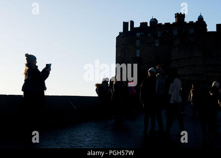 Général coups de touristes à l'esplanade du château d'Édimbourg pour histoire sur le nombre de visiteurs, le tourisme Banque D'Images