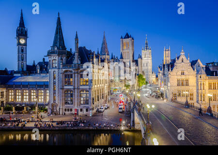 Gand, Belgique - 20 juin 2018 - vue sur la vieille ville de nuit Banque D'Images