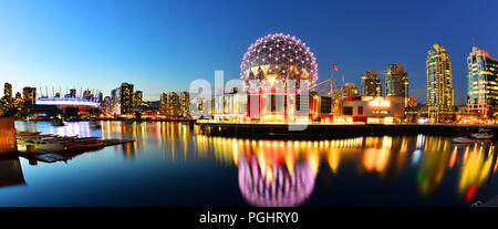 L'ancien nom du bâtiment Science World à Vancouver est une science centre géré par une organisation à but non lucratif dans la région de Vancouver, Colombie-Britannique, Canada. Banque D'Images