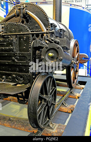 Newcastle Discovery Museum George Stephensons Rocket original vue arrière de pistons et de position des pilotes Banque D'Images