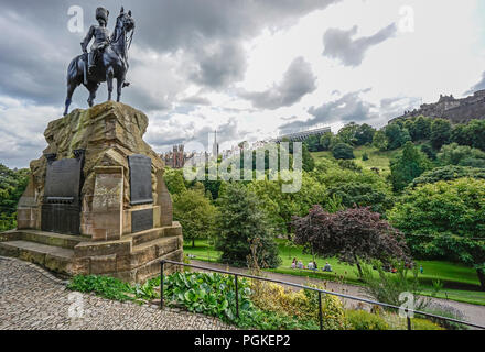 Le Royal Scots Greys memorial dans les jardins de Princes Street à Edimbourg en Ecosse de l'Ouest Royaume-uni Banque D'Images