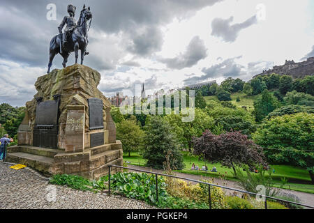 Le Royal Scots Greys memorial dans les jardins de Princes Street à Edimbourg en Ecosse de l'Ouest Royaume-uni Banque D'Images