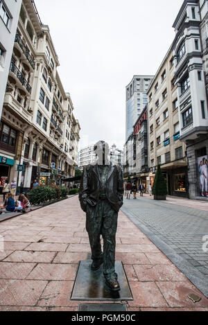 Hommage de la ville de Oviedo à Woody Allen Banque D'Images