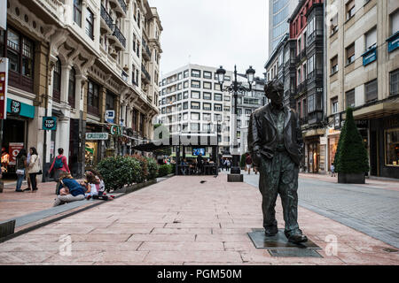 Hommage de la ville de Oviedo à Woody Allen Banque D'Images