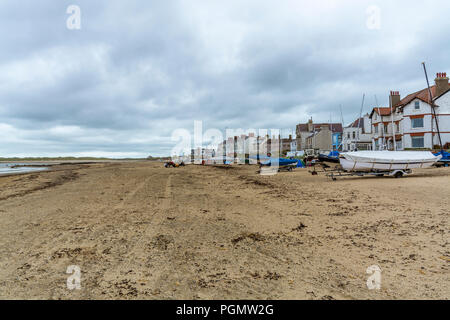 Une vue sur la ville à partir de la plage principale à conseil informatique sur l'île d'Anglesey. Prises le 23 août 2018. Banque D'Images