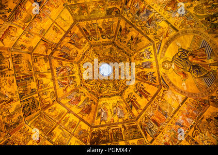 Jésus Christ Anges Histoires bibliques Bapistry Dôme en mosaïque de la Cathédrale de Saint John Church Florence Italie. Bapistry créé 10001100, mosaïques de ven Banque D'Images