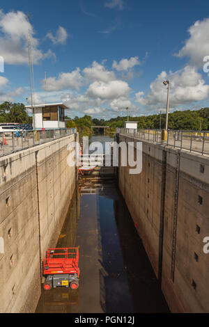 Moss Bluff Écluse et barrage de navigation Banque D'Images