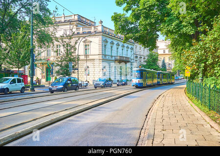 Cracovie, Pologne - 11 juin 2018 : les trams sont les plus populaires Les transports publics et les seuls qui vont de l'intérieur de la vieille ville, le 11 juin à Cracovie. Banque D'Images