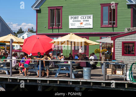 Au bord du port à Port Clyde, Maine Banque D'Images