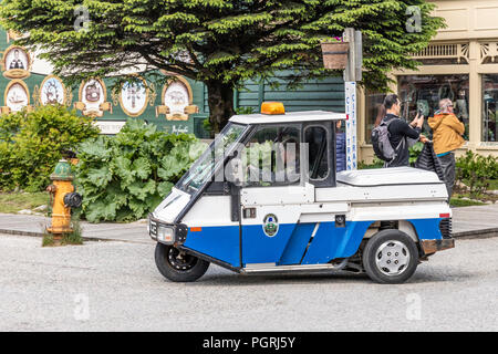 Véhicule de police à trois roues inhabituelles (ex NYPD ?) à Skagway, Alaska USA Banque D'Images