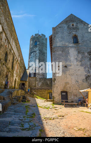 Bezdez, République tchèque - 5.07.2018 : Château Bezdez intérieur dans le Nord de la Bohème, en République Tchèque Banque D'Images
