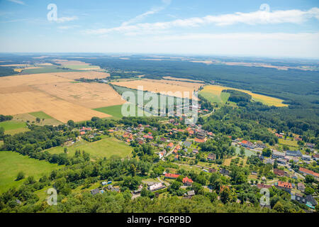 Vue aérienne du château Bezdez en Bohème du Nord, République Tchèque Banque D'Images