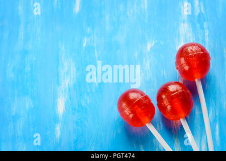 Le minimalisme lollipops rouge boule Banque D'Images