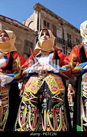 1 mai 2016 - 360° édition de Sant'Efisio/religieuse défilé folklorique en Cagliari Banque D'Images