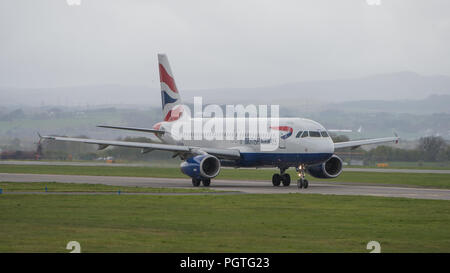 Navette de British Airways Londres vu au départ de l'Aéroport International de Glasgow, Renfrewshire, en Écosse. Banque D'Images