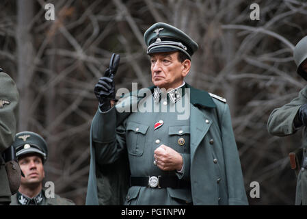 DATE DE SORTIE : Août 29, 2018 Title : l'opération finale Studio : Metro Goldwyn Mayer Réalisateur : Chris Weitz Résumé : Une équipe d'agents secrets a entrepris de retracer l'officier nazi qui ont organisé l'Holocauste. Avec : Ben Kingsley comme Adolf Eichmann. (Crédit Image : © Metro Goldwyn Mayer/photos) Banque D'Images