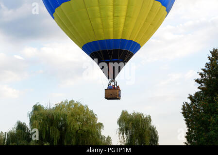 BILA Tserkva, Ukraine - le 25 août : La vue sur les ballons sont plus Olexandria Park le 25 août 2018 à Bila Tserkva, Ukraine. Les ballons show est de Banque D'Images