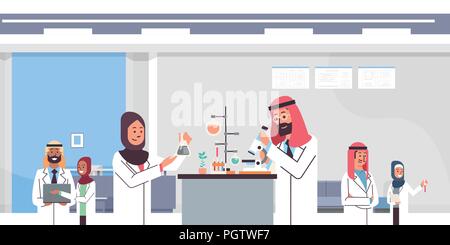 Les scientifiques du groupe de travail arabe avec la recherche laboratoire microscope homme femme arabe faire des expériences scientifiques en laboratoire les médecins en milieu intérieur horizontale portrait Illustration de Vecteur