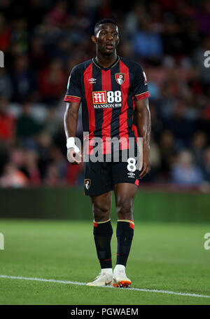 Jefferson Lerma de Bournemouth en action pendant la Carabao Cup, deuxième match au stade Vitality, à Bournemouth. APPUYEZ SUR ASSOCIATION photo. Date de la photo: Mardi 28 août 2018. Voir PA Story FOOTBALL Bournemouth. Le crédit photo devrait se lire: Steven Paston/PA Wire. RESTRICTIONS : aucune utilisation avec des fichiers audio, vidéo, données, listes de présentoirs, logos de clubs/ligue ou services « en direct » non autorisés. Utilisation en ligne limitée à 120 images, pas d'émulation vidéo. Aucune utilisation dans les Paris, les jeux ou les publications de club/ligue/joueur unique. Banque D'Images