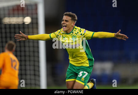 Le Max Aarons de Norwich City célèbre son troisième but lors de la Carabao Cup, deuxième match au Cardiff City Stadium, à Cardiff. APPUYEZ SUR ASSOCIATION photo. Date de la photo: Mardi 28 août 2018. Voir PA Story FOOTBALL Cardiff. Le crédit photo devrait se lire comme suit : David Davies/PA Wire. RESTRICTIONS : aucune utilisation avec des fichiers audio, vidéo, données, listes de présentoirs, logos de clubs/ligue ou services « en direct » non autorisés. Utilisation en ligne limitée à 120 images, pas d'émulation vidéo. Aucune utilisation dans les Paris, les jeux ou les publications de club/ligue/joueur unique. Banque D'Images