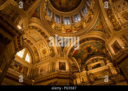 Intérieur de la Cathédrale Saint Isaac à Saint-Pétersbourg, Russie Banque D'Images