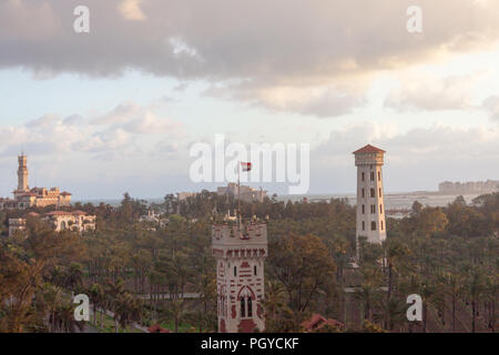 Vue de dessus du grand phare à Alexandrie, se tenait sur l'île de Pharos, Mer Méditerranée, et Al-Montaza, Alexandria, Egypt 2013 Banque D'Images