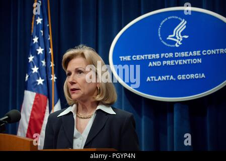 Attaché de presse senior au fardeau Bernadette les Centers for Disease Control (CDC), à Atlanta (Géorgie), 2009. Image courtoisie Centres for Disease Control / James Gathany. () Banque D'Images