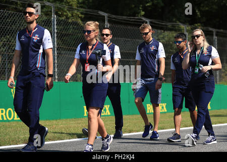 Monza, Italie. 30 août 2018, l'Autodromo Nazionale Monza, Monza, Italie, Grand Prix de Formule 1 d'Italie, de l'entraînement et conférence de presse des arrivées ; Williams Martini Racing, Sergey Sirotkin durant sa voie à pied : Action Crédit Plus Sport Images/Alamy Live News Banque D'Images