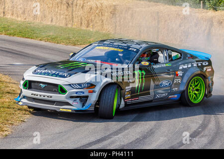 2018 Ford Mustang Drift RTR voiture avec chauffeur Vaughn Gittin Jr au Goodwood Festival of Speed 2018, Sussex, UK. Banque D'Images