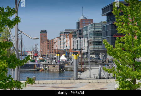 Traditionsschiffhafen Sandtorhafen Magellan-Terrassen,,, Hafencity, Hambourg, Allemagne Banque D'Images