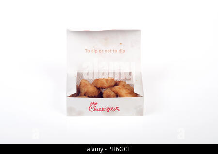 Chick-Fil-une boîte de nuggets de poulet on white Banque D'Images