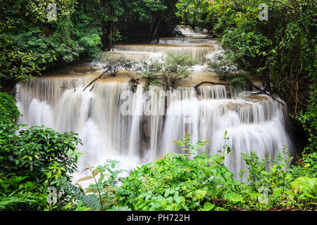 Chutes d'eau en Thaïlande Banque D'Images