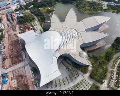 , Guangzh Guangzh, Chine. Août 31, 2018. Guangzhou, Chine-l'édifice est en forme de fleur kapok Guangzhou Science Center de Guangzhou, province du Guangdong en Chine du sud. Crédit : SIPA Asie/ZUMA/Alamy Fil Live News Banque D'Images