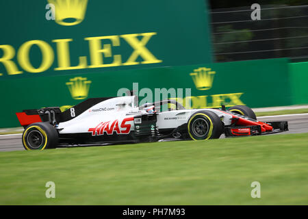 Monza, Italie. 31 août, 2018. Romain Grosjean de la France et de l'AHA F1 Team sur la voie au cours de la pratique pour le Grand Prix de Formule 1 de l'Italie Banque D'Images