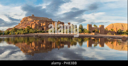 Village fortifié, résidences de la Kasbah Ait Benhaddou, Haut Atlas, Ksar Ait Benhaddou, Ouarzazate Province Banque D'Images