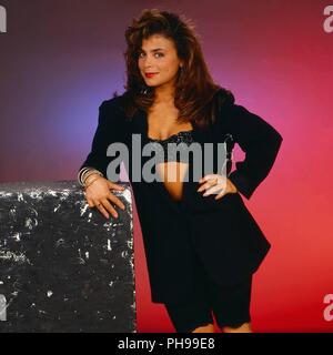 Paula Abdul, amerikanische Sängerin und, Choreografin à München, Deutschland 1988. La chanteuse et chorégraphe Paula Abdul à Munich, Allemagne 1 Banque D'Images