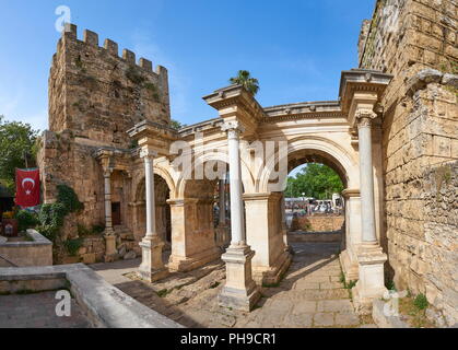 La porte d'Hadrien, Antalya, Turquie Banque D'Images