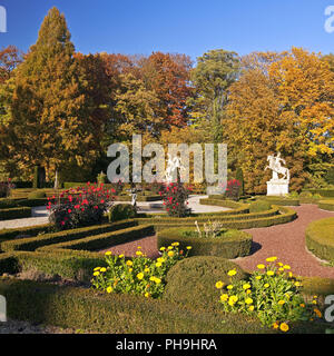 Jardin Baroque, Burg château d'Anholt, Isselburg, Münster, Rhénanie du Nord-Westphalie, Allemagne Banque D'Images