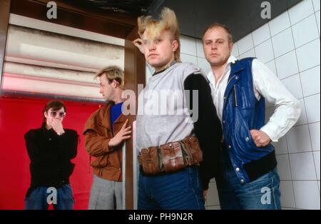 "Elista", Groupe de New Wave, britische à München, Deutschland 1983. La nouvelle vague bande 'A Flock of Seagulls" à Munich, Allemagne 1983. | u Banque D'Images