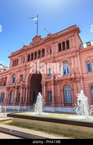 Casa Rosada (Maison Rose), le palais présidentiel, monument emblématique avec Eva Peron, de la Plaza de Mayo, Buenos Aires, Argentine, Amérique du Sud Banque D'Images