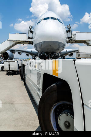 Un avion A380, l'aéroport de Francfort Banque D'Images