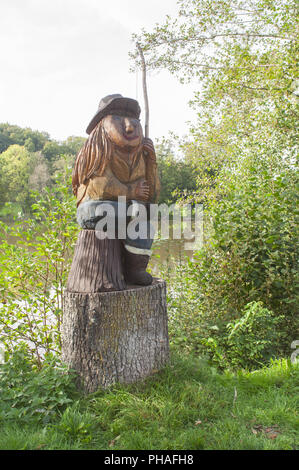 Figure en bois dans les montagnes, Allemagne Waldenburg Banque D'Images