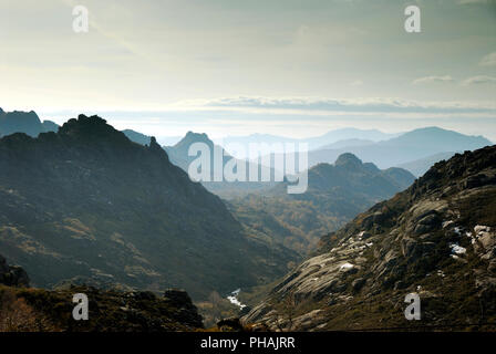 Castro Laboreiro de montagnes. Le parc national de Peneda Gerês, Portugal Banque D'Images