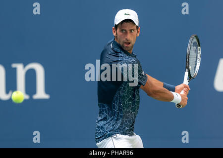 Novak Djokovic (SBR) participent à l'US Open de Tennis 2018. Banque D'Images